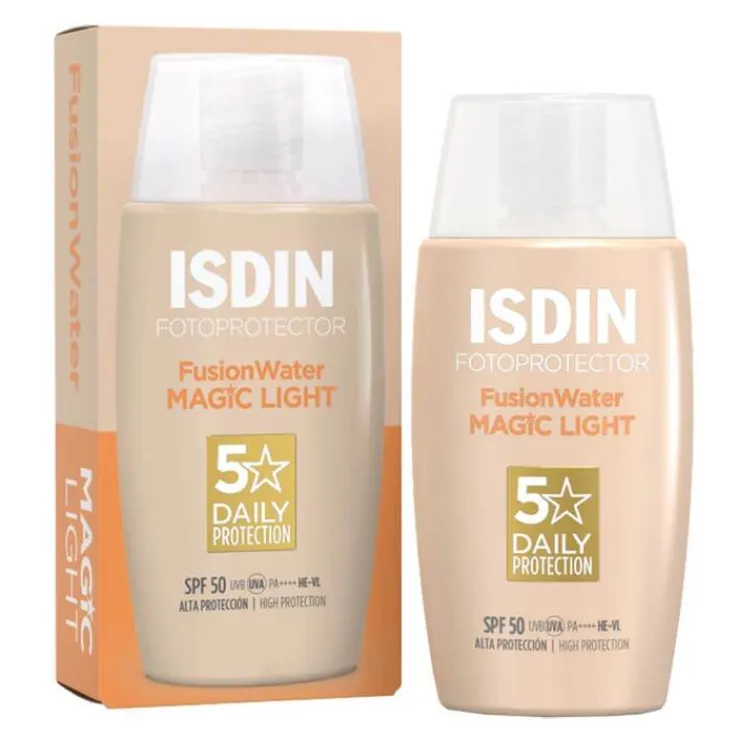 Isdin Fotoprotector Fusion Water Magic light Color SPF 50, 50 ml